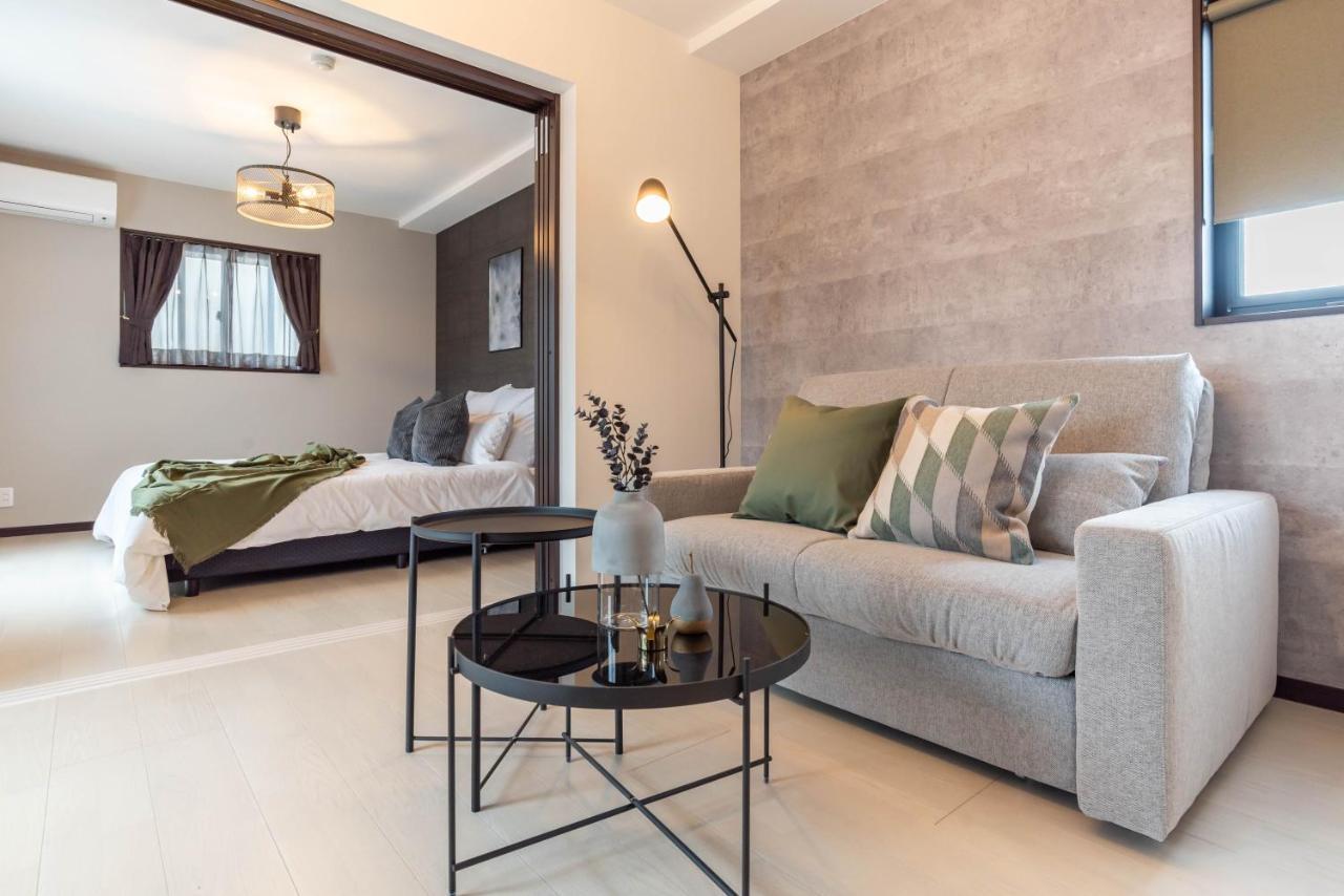 Bijou Suites Vivre Осака Экстерьер фото
