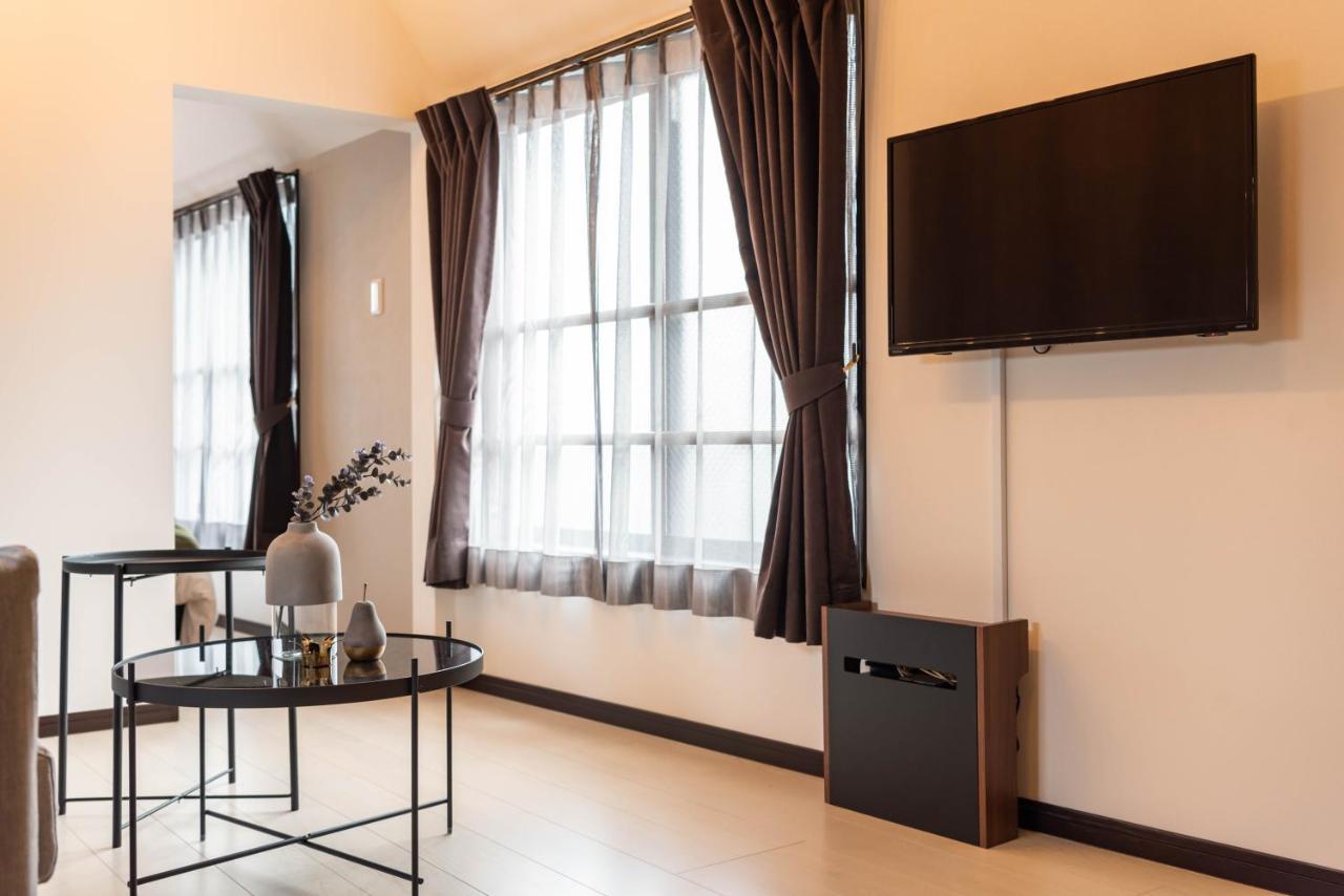 Bijou Suites Vivre Осака Экстерьер фото